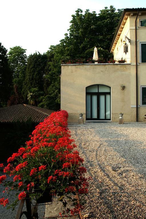 B&B Villa Monteleone SantʼAmbrogio di Valpolicella Exterior foto
